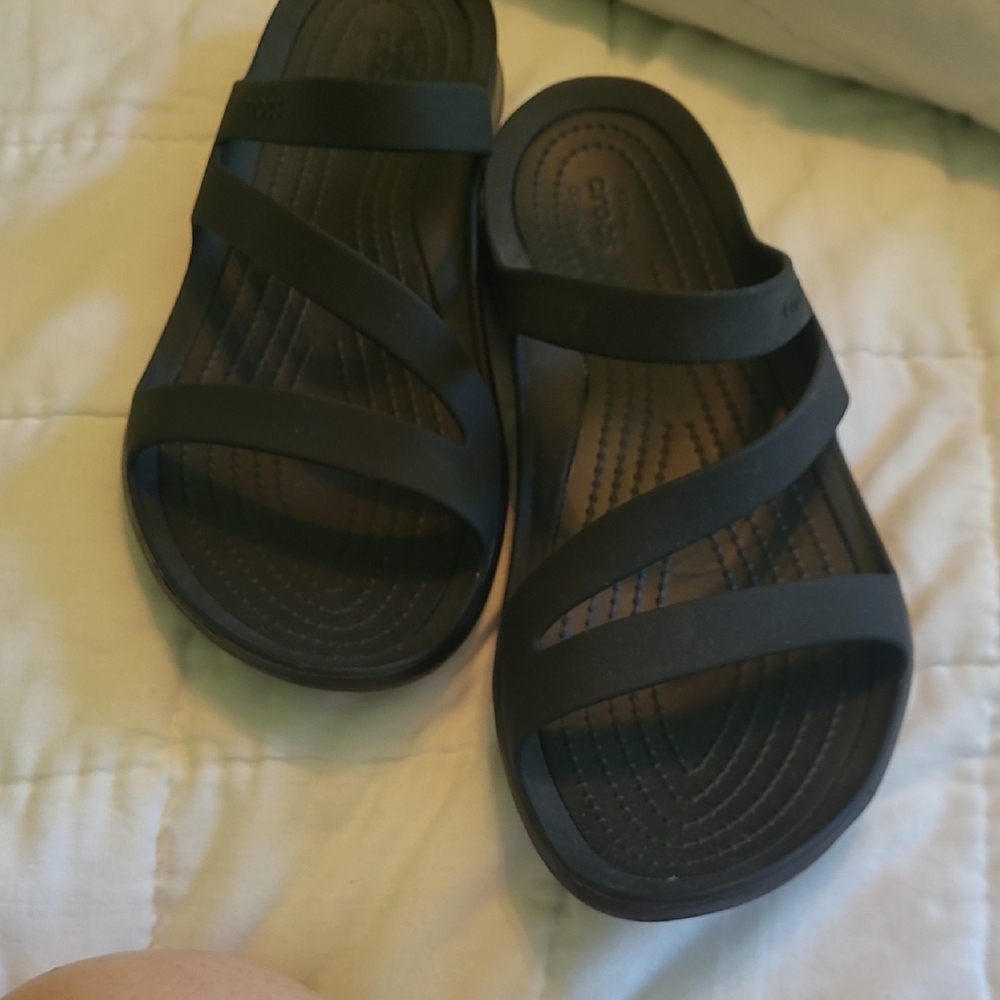 Black Crocs Kadee II Size 9 Womens